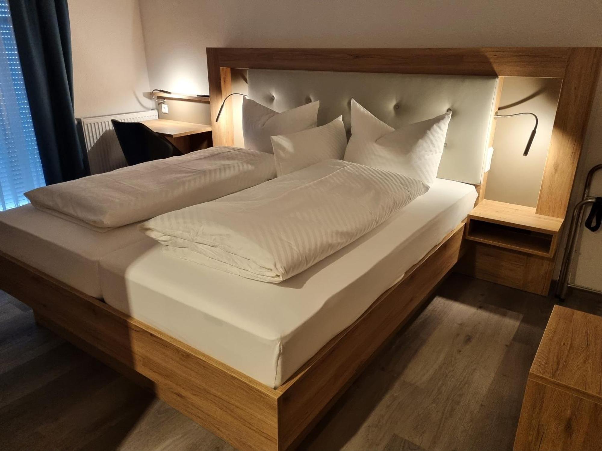 Hotel Julia Am Deich Norden Bagian luar foto